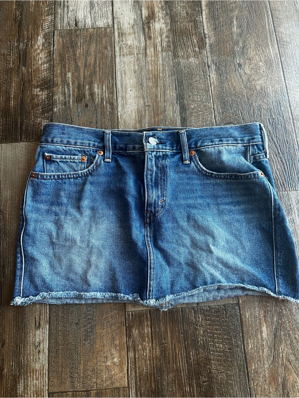 Levi's Blue Denim Mini Skirt Short Raw Hem Festival Western Cowgirl Womens Sz 28